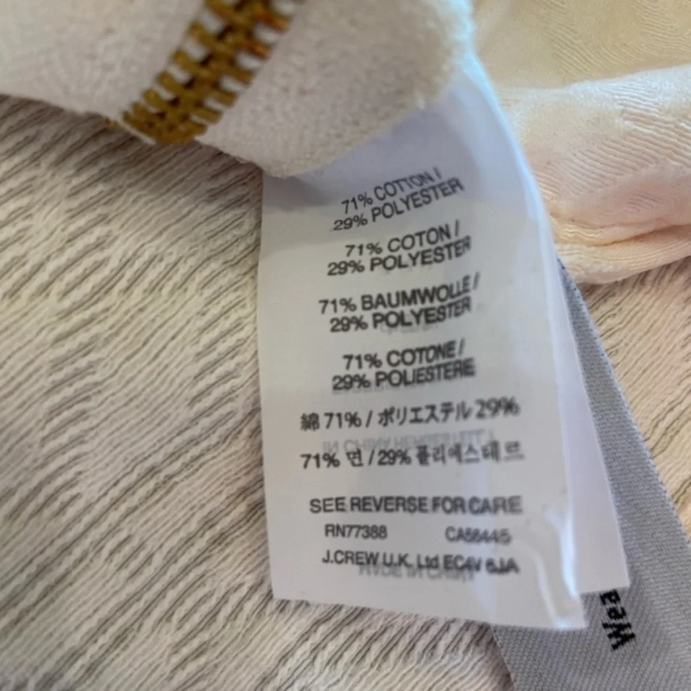 Jcrew Size 4 Ivory/‎ Cream crew neck , featuring 2 Gold Zippers on sides